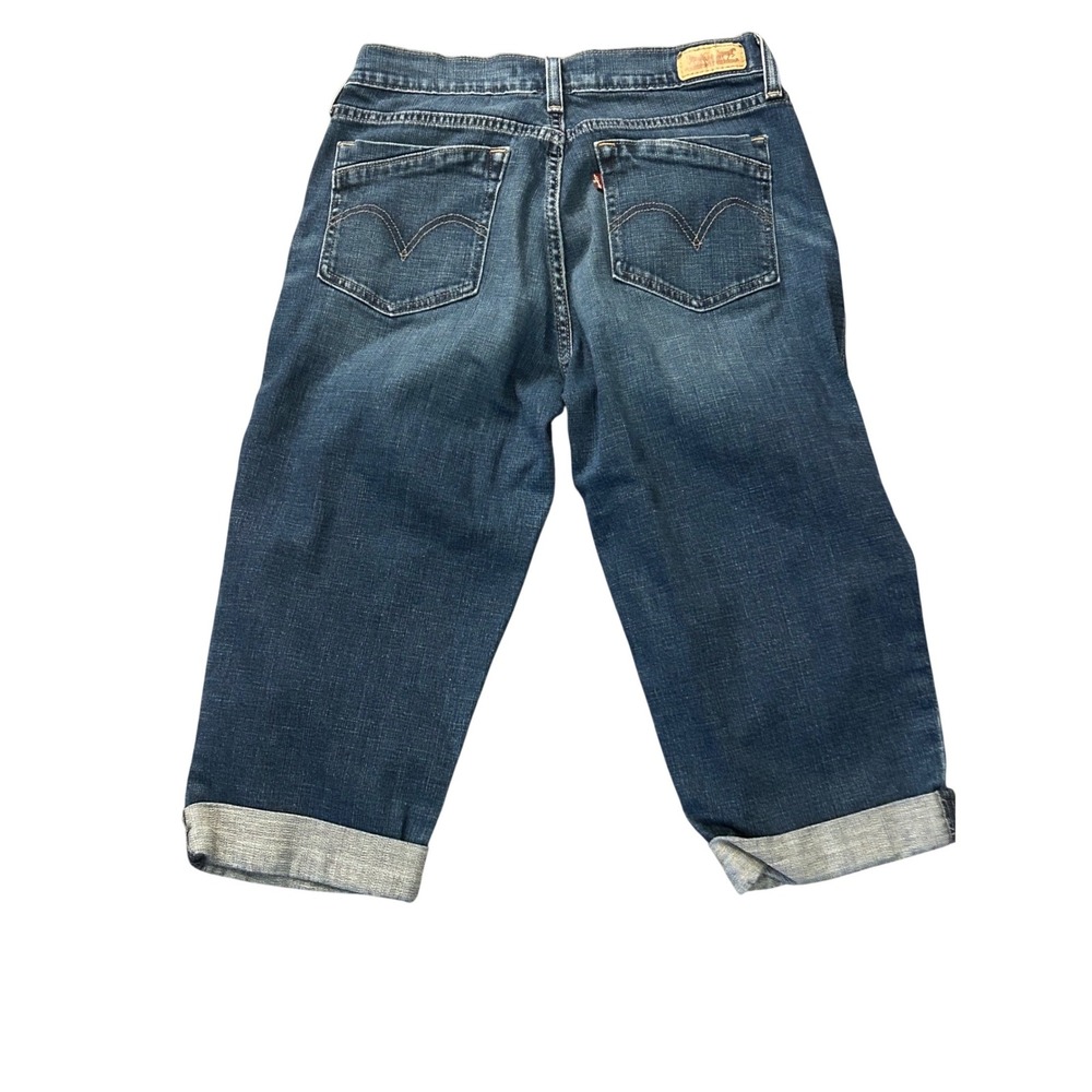 Levi's Women's Cropped Capri Jeans Mid Rise Cuffed Hem Dark Wash Size 6 W28 - Picture 3 of 4